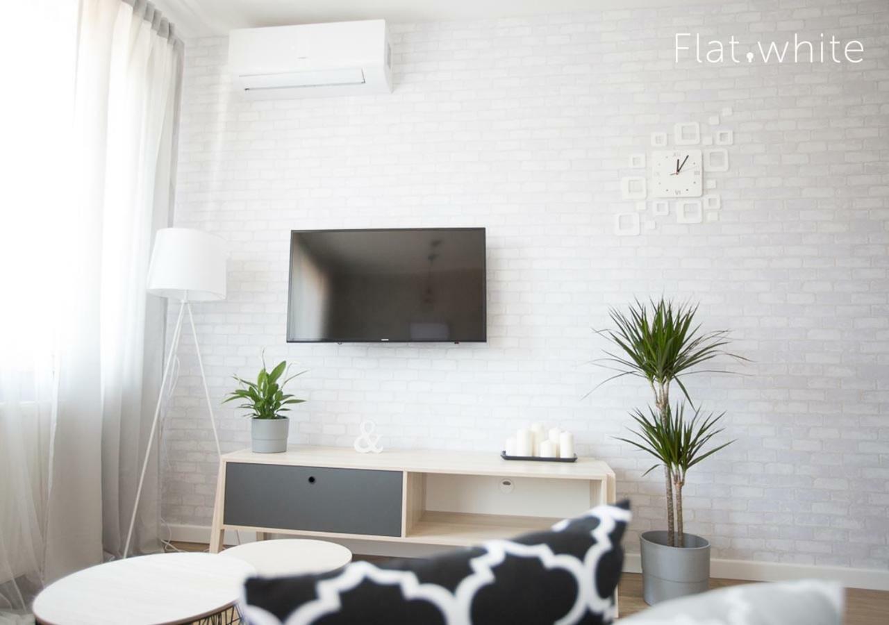 Apartamenty Flat White Zamkowa 4-6 Zielona Góra Exteriör bild