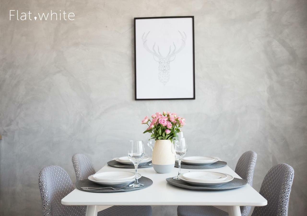 Apartamenty Flat White Zamkowa 4-6 Zielona Góra Exteriör bild