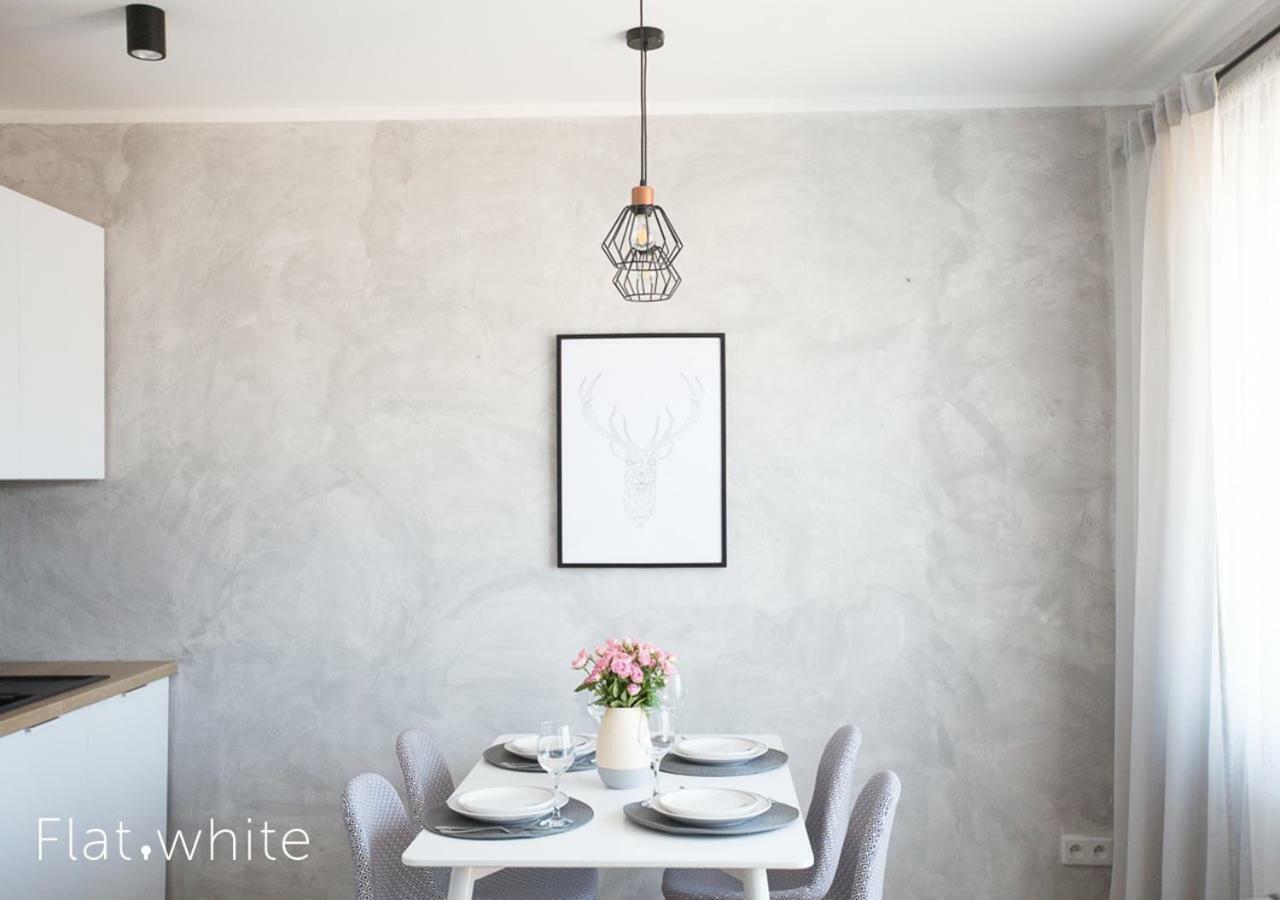 Apartamenty Flat White Zamkowa 4-6 Zielona Góra Exteriör bild