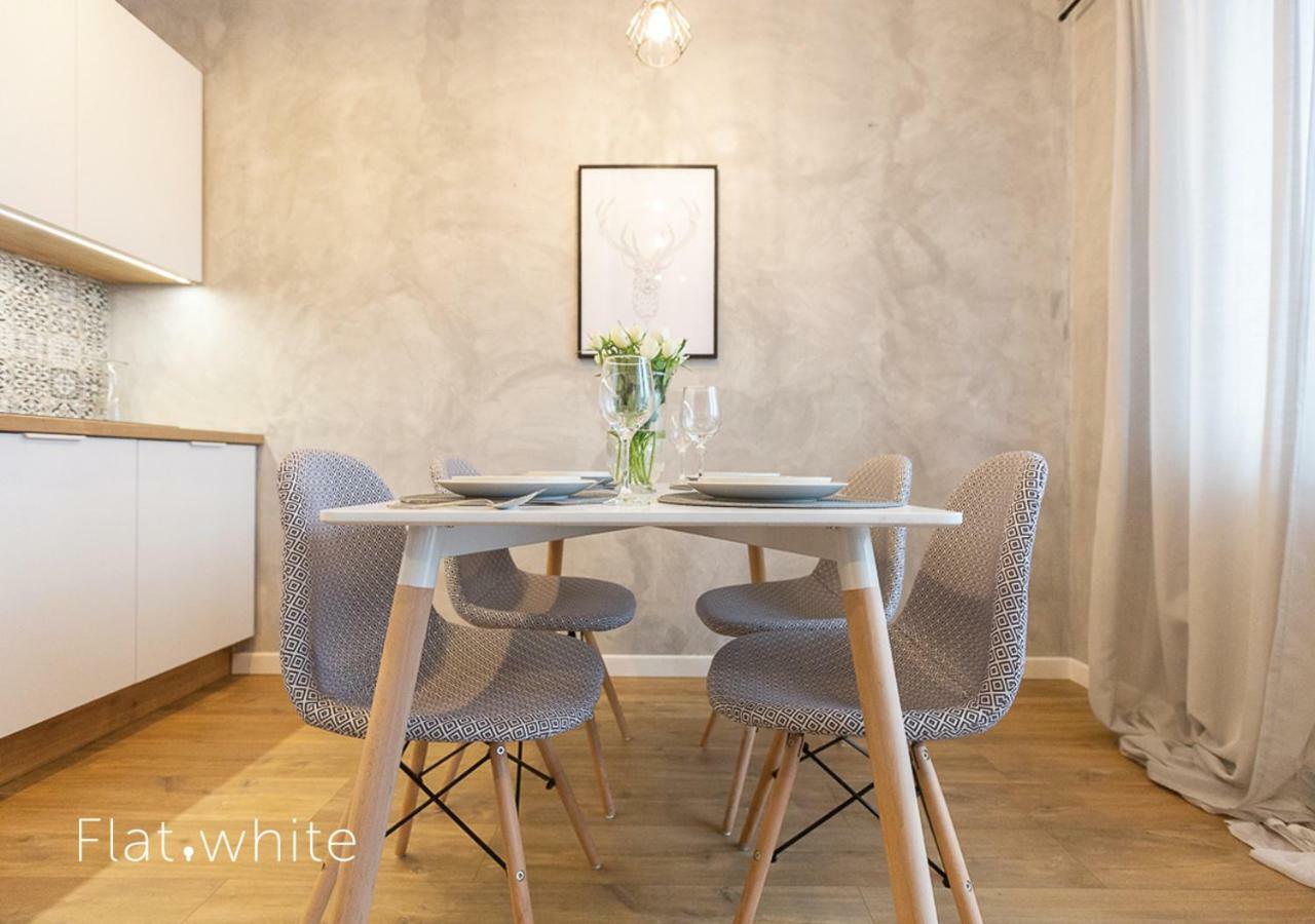 Apartamenty Flat White Zamkowa 4-6 Zielona Góra Exteriör bild