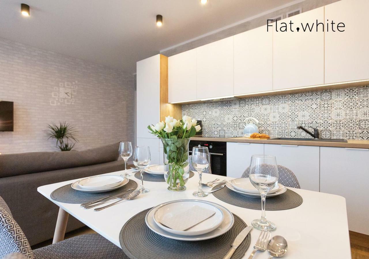 Apartamenty Flat White Zamkowa 4-6 Zielona Góra Exteriör bild